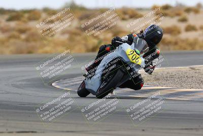 media/Feb-27-2022-CVMA (Sun) [[a3977b6969]]/Race 6 500 Supersport-350 Supersport (Holeshot)/